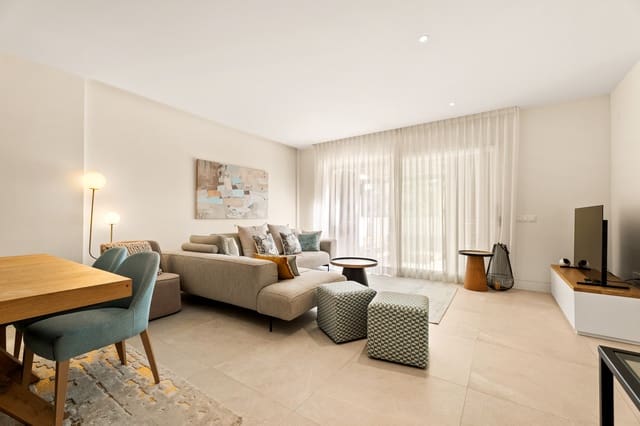 2 bedroom Apartment for rent in Marbella with pool garage - € 6,000 (Ref: 9450888)