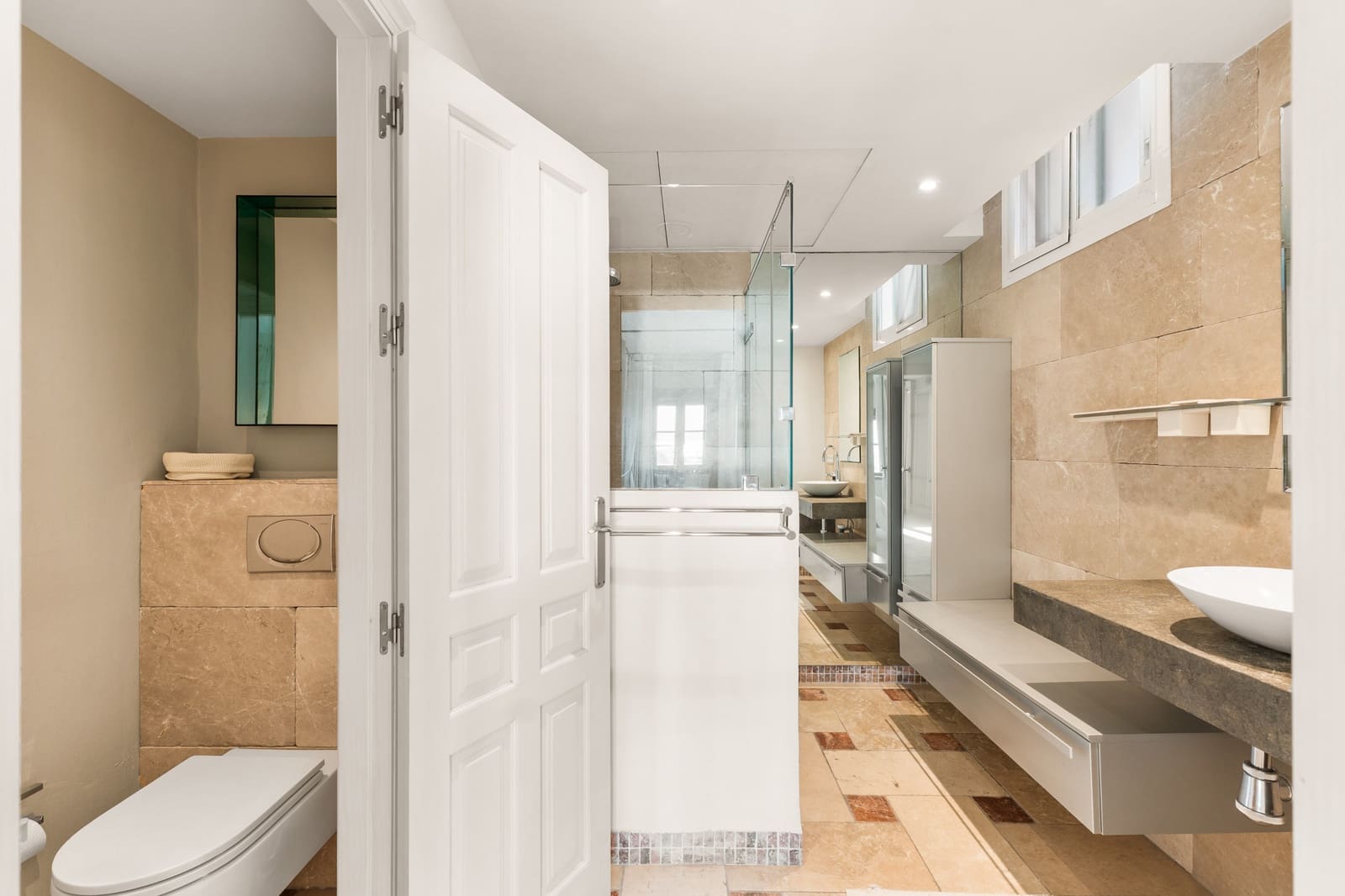 2 sovrum Lägenhet till salu i Puerto Banus med garage - 1 600 000 € (Ref: 9468834)