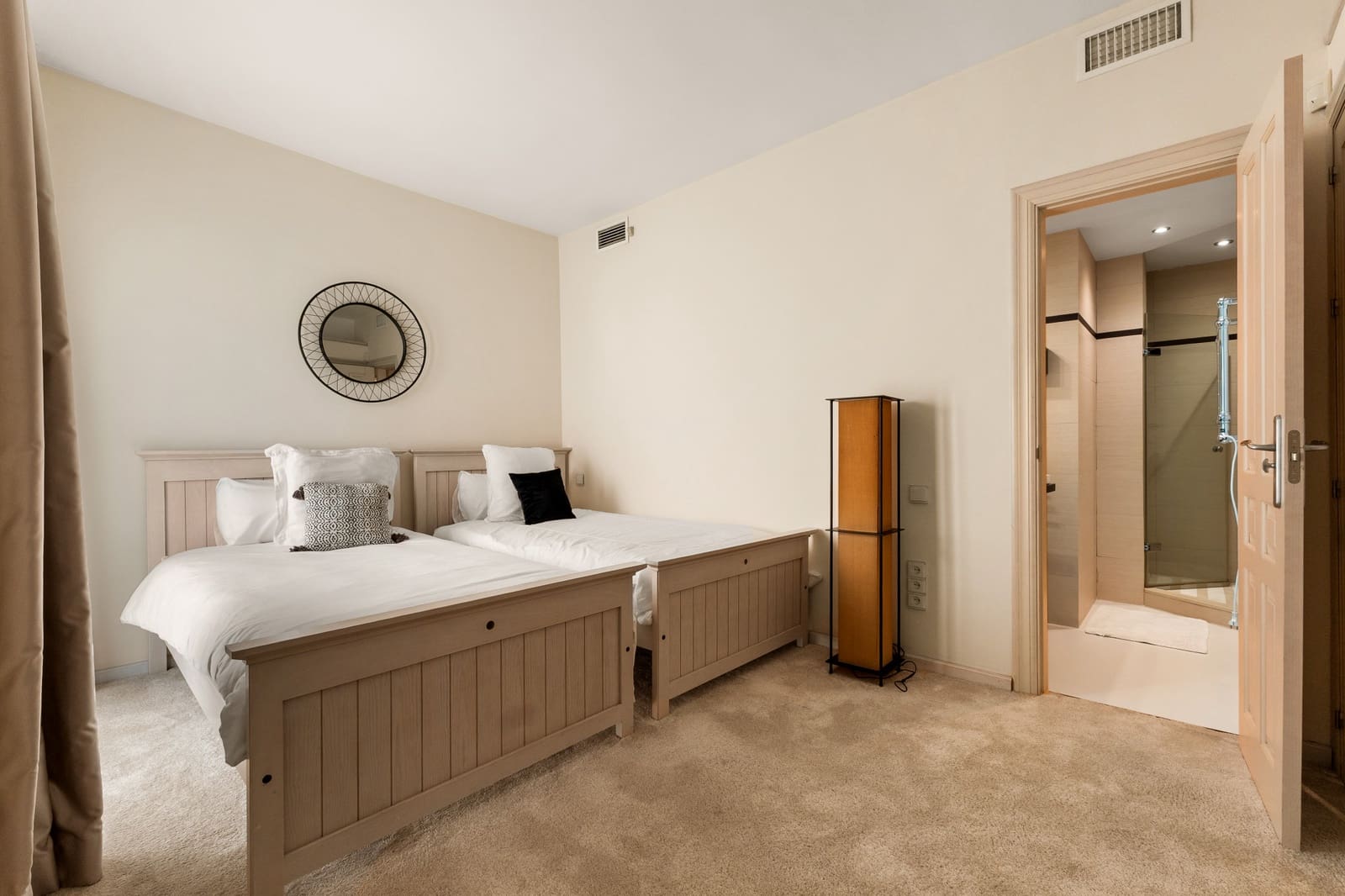 2 sovrum Lägenhet till salu i Puerto Banus med garage - 1 600 000 € (Ref: 9468834)