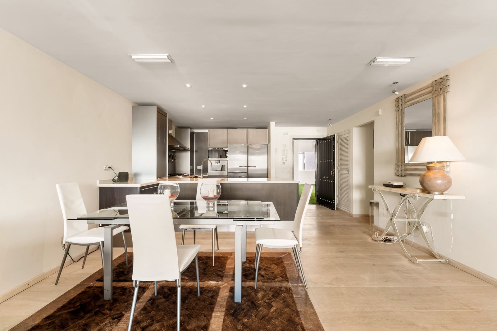 2 sovrum Lägenhet till salu i Puerto Banus med garage - 1 600 000 € (Ref: 9468834)