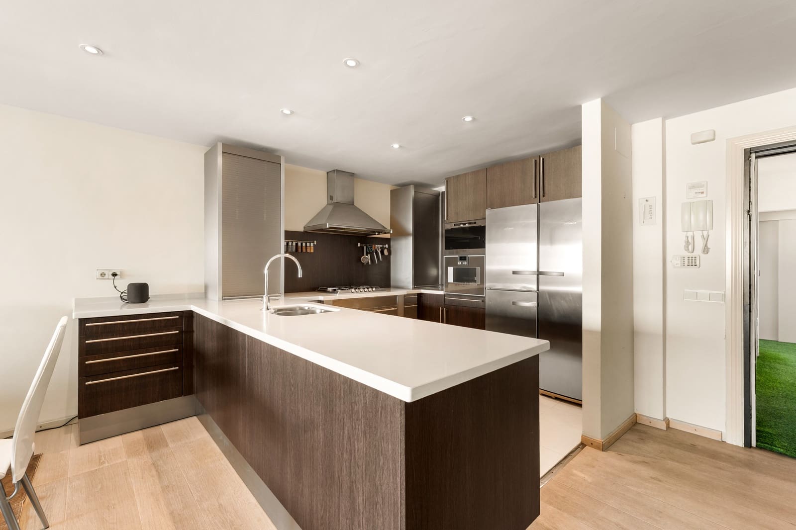 2 sovrum Lägenhet till salu i Puerto Banus med garage - 1 600 000 € (Ref: 9468834)