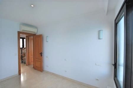 4 sovrum Hus att hyra i Badia Blava med pool garage - 6 000 € (Ref: 10111925)