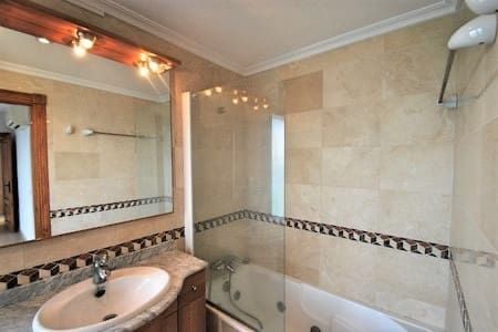 4 sovrum Hus att hyra i Badia Blava, Llucmajor med pool garage - 6 000 € (Ref: 10111925)