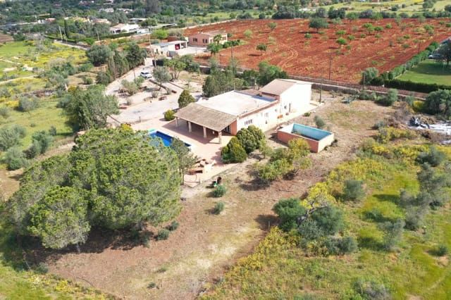 Finca/Casa Rural de 6 habitaciones en Llucmajor en venta con piscina - 785.000 € (Ref: 10111926)