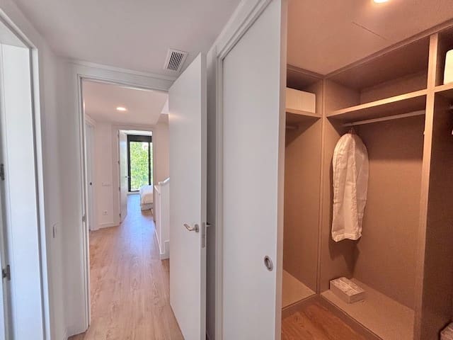 4 sypialnia Dom na sprzedaż w Puig de Ros z basenem garażem - 1 000 000 € (Ref: 10111927)