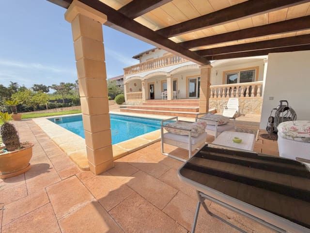 5 sypialnia Dom na sprzedaż w Llucmajor z basenem - 1 399 000 € (Ref: 10111928)
