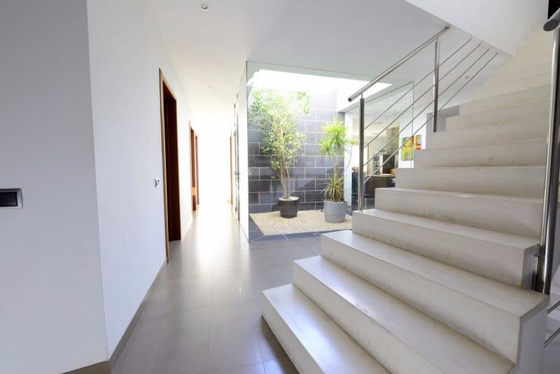 4 quarto Casa em Banda para venda em Las Maravillas com garagem - 1 695 000 € (Ref: 10111931)