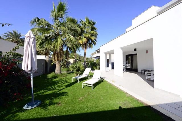 4 quarto Casa em Banda para venda em Las Maravillas, Palma de Mallorca com garagem - 1 695 000 € (Ref: 10111931)