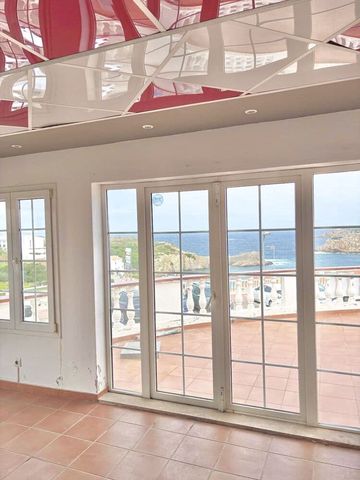 Restaurant/Bar for sale in Arenal d'en Castell, Es Mercadal - € 450,000 (Ref: 10111935)