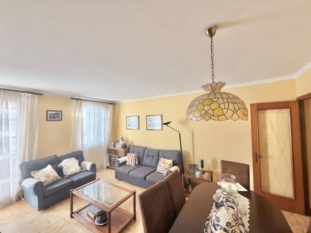 3 sypialnia Mieszkanie na sprzedaż w Es Castell - 384 000 € (Ref: 10111937)