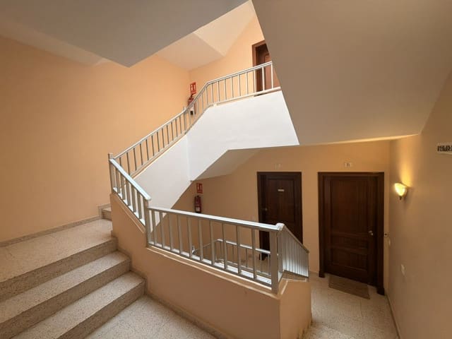 3 sypialnia Mieszkanie na sprzedaż w Es Castell - 384 000 € (Ref: 10111937)