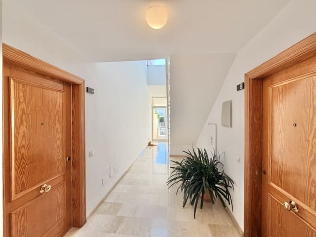 3 sovrum Lägenhet till salu i Palmanova med garage - 650 000 € (Ref: 10111938)