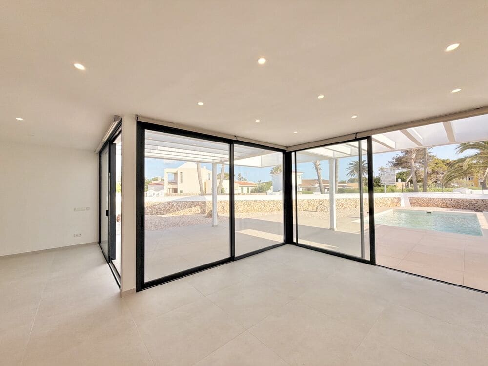 4 soverom Villa til salgs i Ciutadella de Menorca med svømmebasseng garasje - € 1 280 000 (Ref: 10111939)