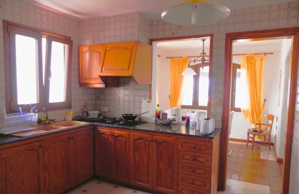 5 soveværelse Byhus til salg i Fornells med garage - € 1.250.000 (Ref: 10111940)