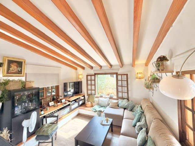 3 quarto Casa em Banda para venda em Sa Rapita / La Rapita, Campos com garagem - 695 000 € (Ref: 10111941)