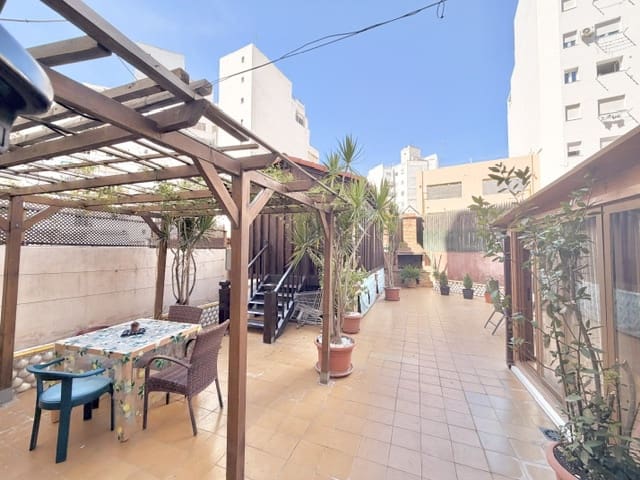 4 slaapkamer Flat te koop in Palma de Mallorca met garage - € 580.000 (Ref: 10111943)