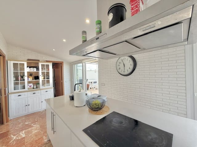 4 sovrum Takvåning till salu i Ciutadella de Menorca - 713 000 € (Ref: 10111946)