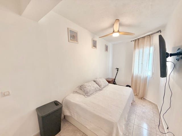 3 bedroom Flat for sale in Ciutadella de Menorca - € 349,000 (Ref: 10111951)