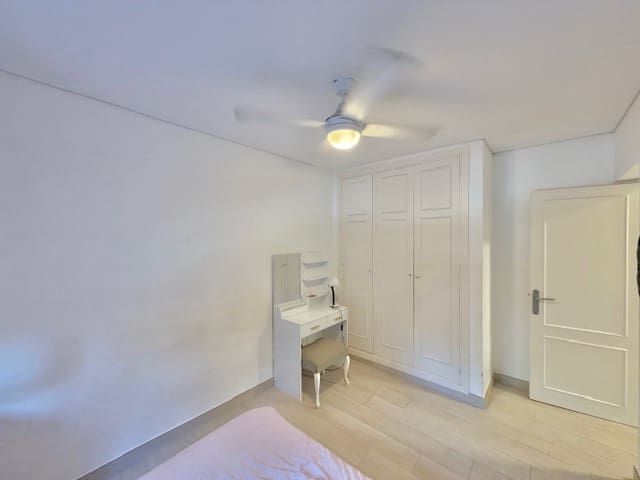 4 sypialnia Mieszkanie na sprzedaż w Ciutadella de Menorca - 414 000 € (Ref: 10111952)