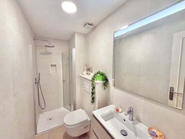 4 sypialnia Mieszkanie na sprzedaż w Ciutadella de Menorca - 414 000 € (Ref: 10111952)
