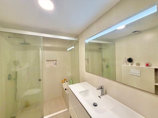 4 sypialnia Mieszkanie na sprzedaż w Ciutadella de Menorca - 414 000 € (Ref: 10111952)