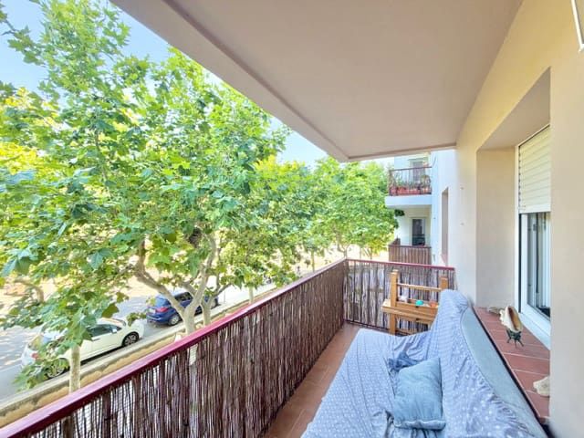 4 sypialnia Mieszkanie na sprzedaż w Ciutadella de Menorca - 414 000 € (Ref: 10111952)