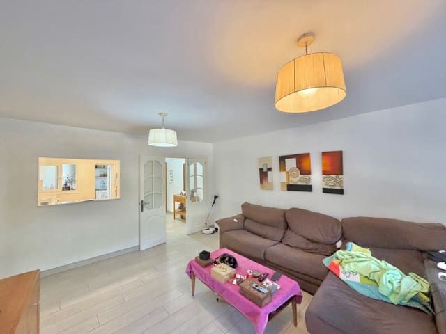 4 sypialnia Mieszkanie na sprzedaż w Ciutadella de Menorca - 414 000 € (Ref: 10111952)