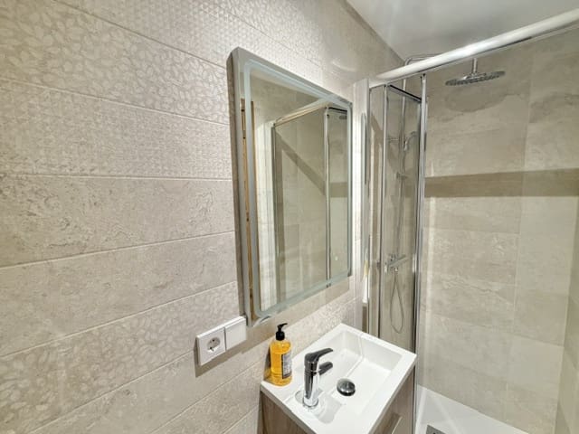 3 bedroom Flat for rent in Palma de Mallorca - € 1,750 (Ref: 10112167)