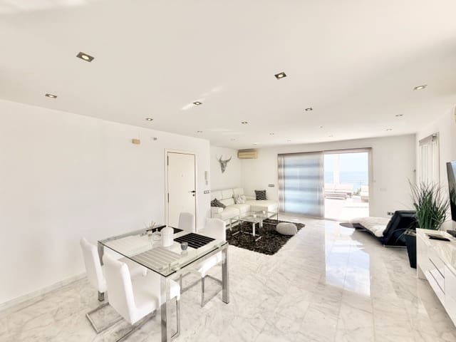 2 Zimmer Penthouse zu vermieten in Cala Pi mit Pool - 2.900 € (Ref: 10140196)