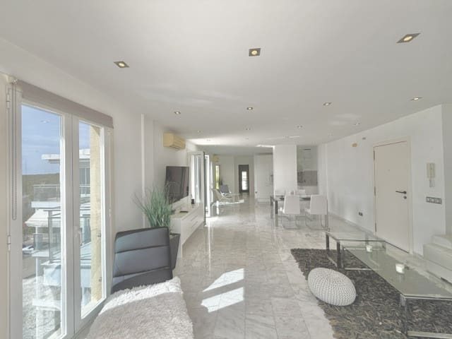 2 Zimmer Penthouse zu vermieten in Cala Pi mit Pool - 2.900 € (Ref: 10140196)