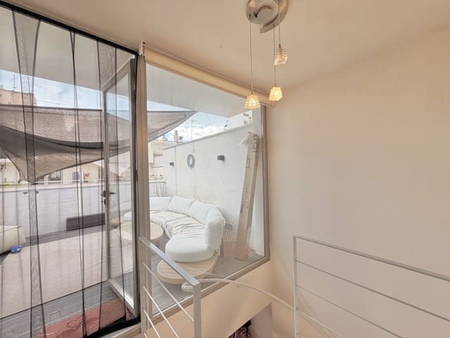 2 bedroom Flat for sale in Son Armadans, Palma de Mallorca with garage - € 550,000 (Ref: 10154478)