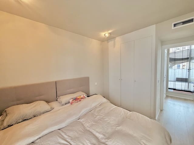 2 bedroom Flat for sale in Son Armadans, Palma de Mallorca with garage - € 550,000 (Ref: 10154478)