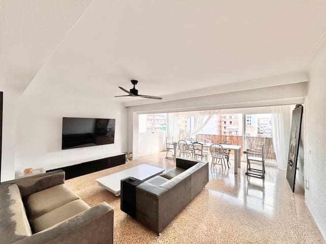 4 makuuhuone Asunto myytävänä paikassa L'Arenal / S'Arenal - 399 000 € (Ref: 10158908)
