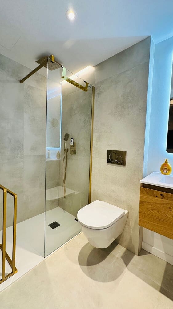 3 bedroom Flat for sale in Palma de Mallorca with garage - € 979,000 (Ref: 10167460)