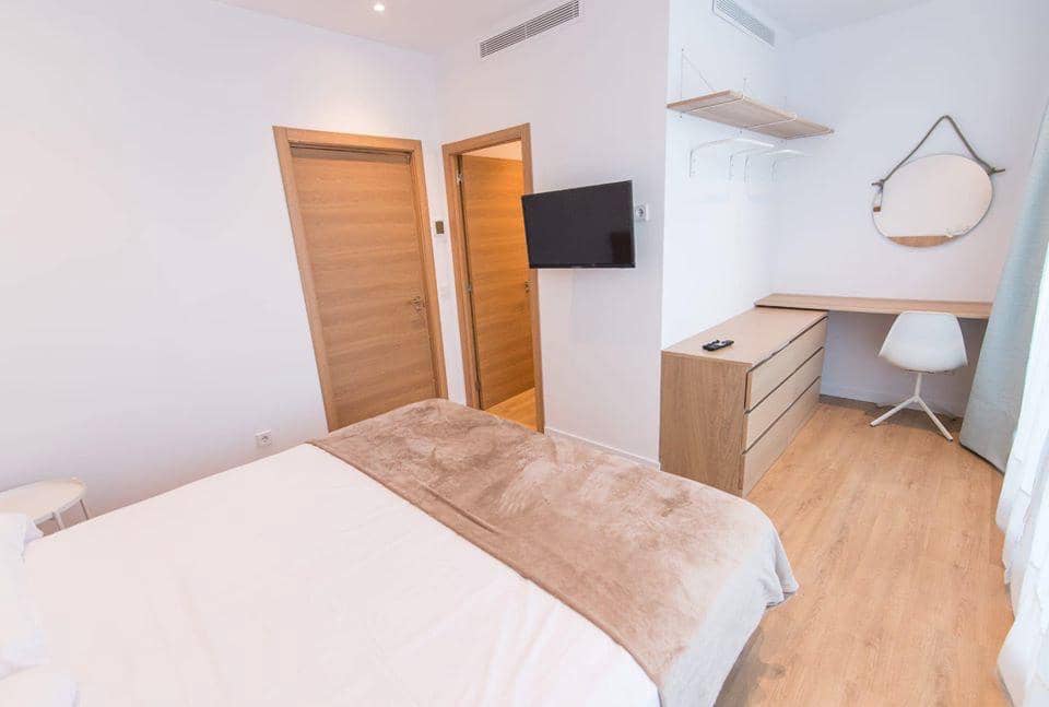 6 sypialnia Willa do wynajęcia w Santa Ponsa z basenem - 10 000 € (Ref: 10170276)