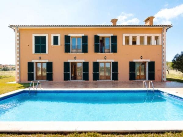 5 bedroom Finca/Country House for rent in Santanyi with pool - € 5,000 (Ref: 10170277)
