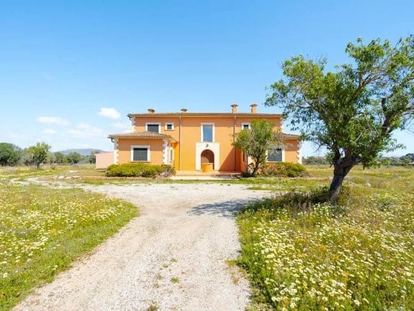 5 bedroom Finca/Country House for rent in Santanyi with pool - € 5,000 (Ref: 10170277)