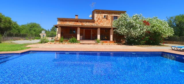 3 soveværelse Finca/Landehus til salg i Campos med swimmingpool garage - € 1.590.000 (Ref: 10174233)