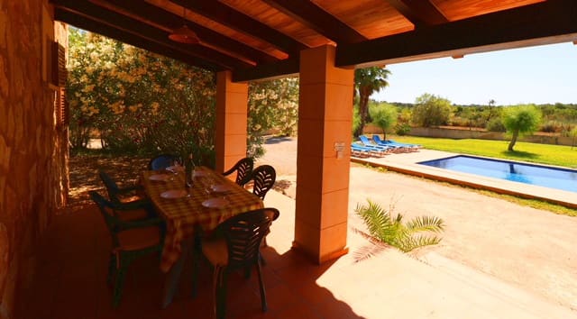 3 soveværelse Finca/Landehus til salg i Campos med swimmingpool garage - € 1.590.000 (Ref: 10174233)