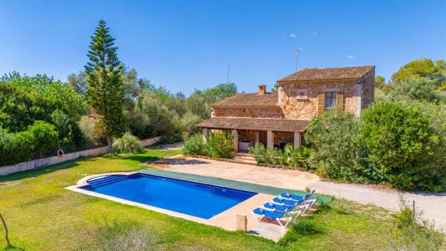 3 soveværelse Finca/Landehus til salg i Campos med swimmingpool garage - € 1.590.000 (Ref: 10174233)