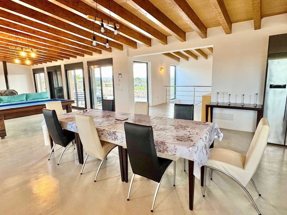 5 soveværelse Finca/Landehus til leje i Campos med swimmingpool - € 8.000 (Ref: 10174764)