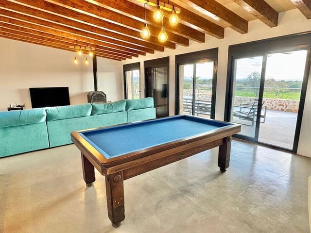 5 soveværelse Finca/Landehus til leje i Campos med swimmingpool - € 8.000 (Ref: 10174764)