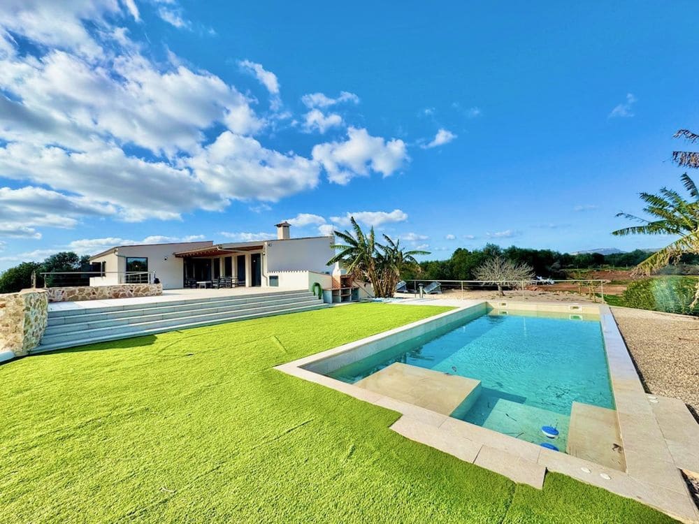 5 soveværelse Finca/Landehus til leje i Campos med swimmingpool - € 8.000 (Ref: 10174764)