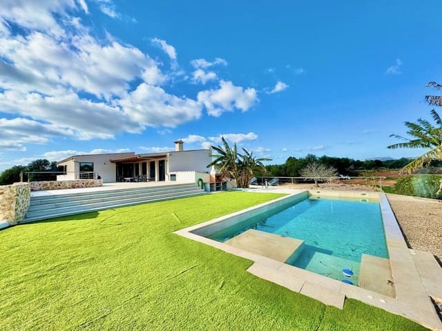 5 soveværelse Finca/Landehus til leje i Campos med swimmingpool - € 8.000 (Ref: 10174764)