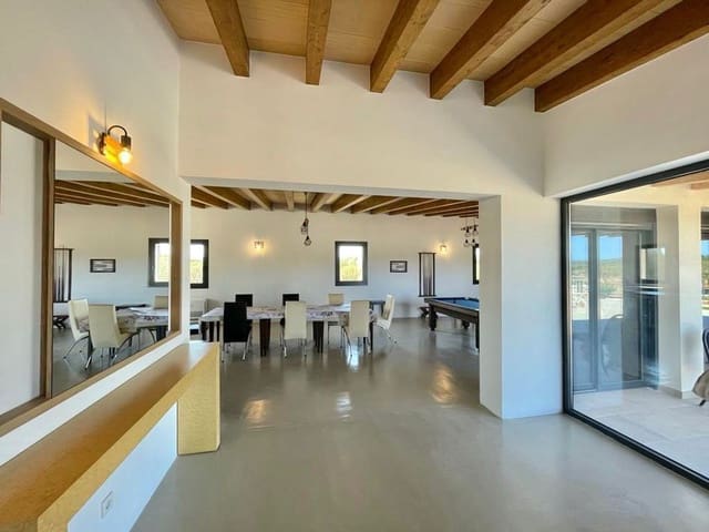 5 slaapkamer Finca/Landhuis te koop in Campos met zwembad - € 3.150.000 (Ref: 10174765)
