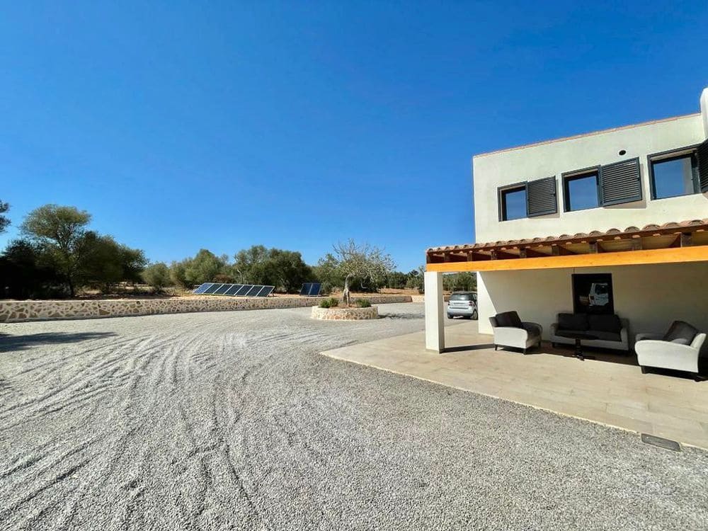 Finca/Casa Rural de 5 habitaciones en Campos en venta con piscina - 3.150.000 € (Ref: 10174765)