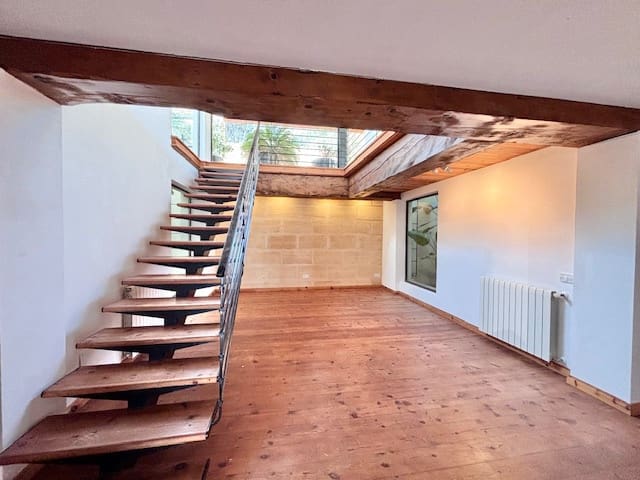 7 bedroom Villa for rent in Esporles with pool - € 15,000 (Ref: 8866614)