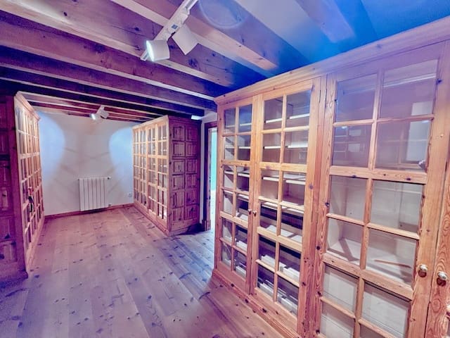 7 bedroom Villa for rent in Esporles with pool - € 15,000 (Ref: 8866614)