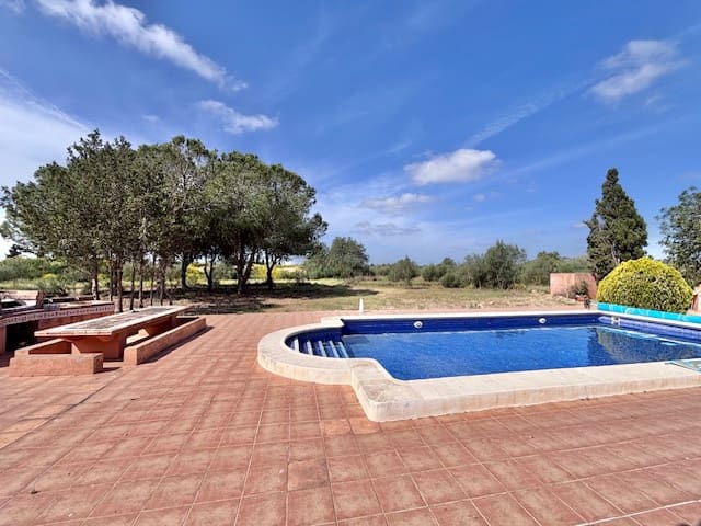 6 chambre Finca/Maison de Campagne à vendre à Llucmajor avec piscine - 950 000 € (Ref: 8927883)