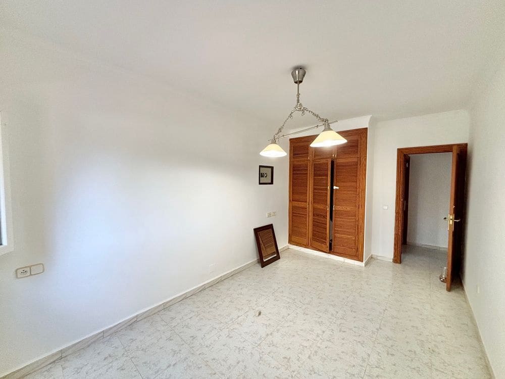 6 chambre Finca/Maison de Campagne à vendre à Llucmajor avec piscine - 950 000 € (Ref: 8927883)